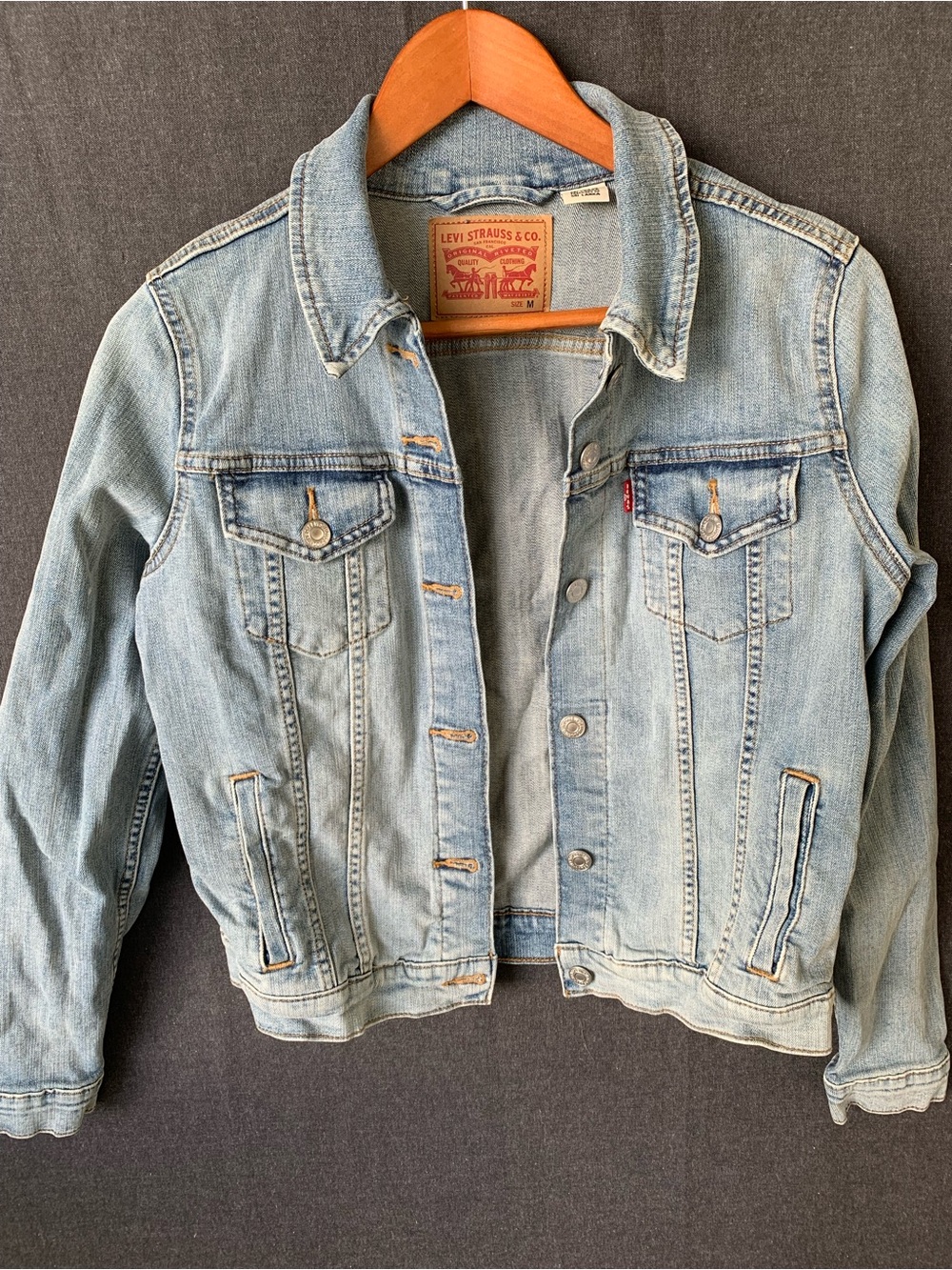Levi's Denim Jean Trucker Jacket Women’s M Blue Classic Style